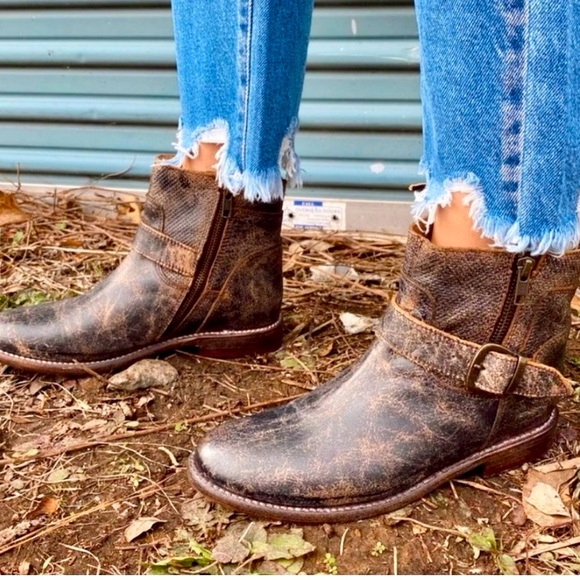 Bed Stu Becca black and brown distressed buckled ankle boots - Picture 8 of 12